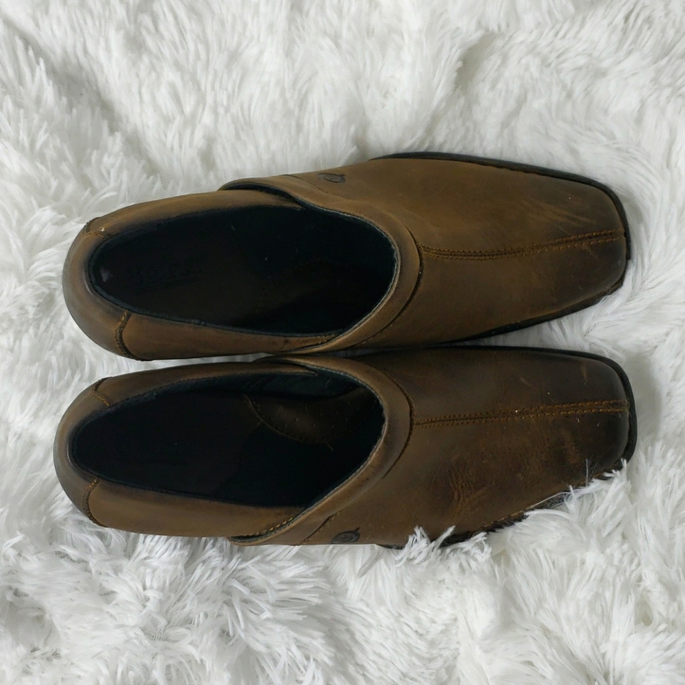 Born shoes.